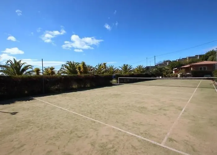 Moderne Colibri Mit Terrasse By Interhome