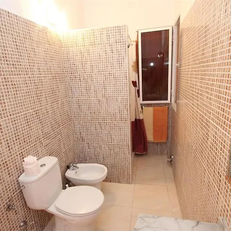 Moderne Colibri Mit Terrasse By Interhome Daire Guía de Isora